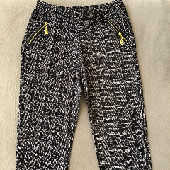 🌟 Black Sand Legging Pants - Picture 8 of 9